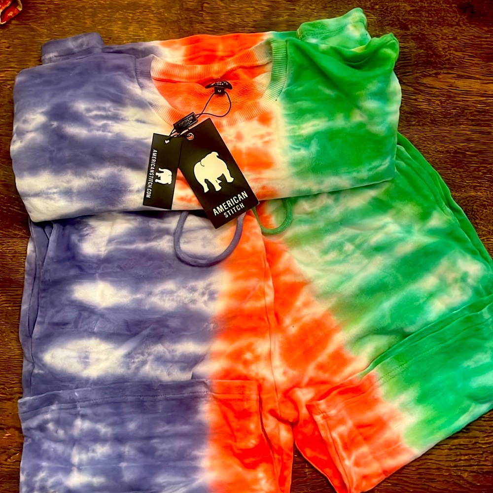 American Stitch Tye-Dye T-Shirt and shorts Men's medium set